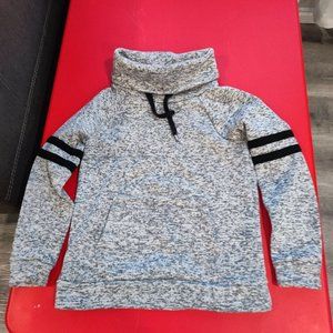 Ardene turtleneck sweater with kangaroo pocket women's size M